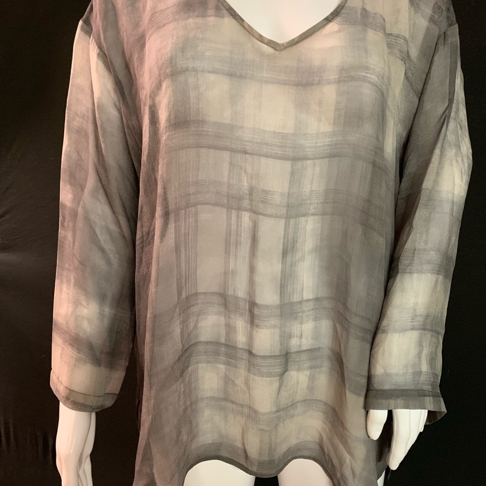Eileen fisher sheer top medium